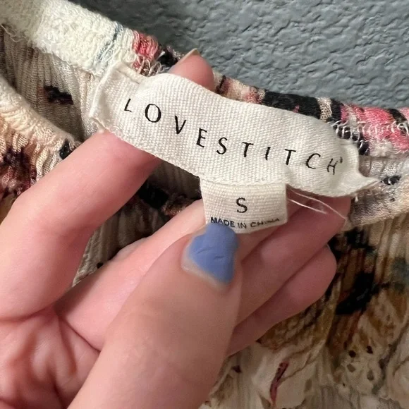 Love Stitch Top Small - boho - off shoulder - Picture 4 of 6